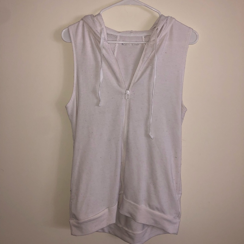 Tank top zip up sweater w hood